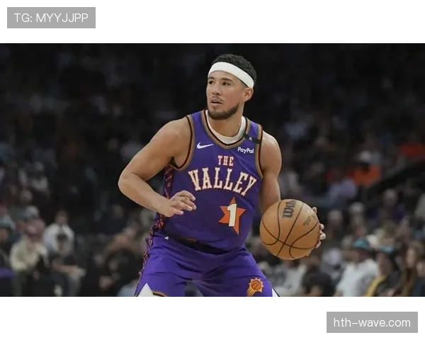 德文·布克突破制造杀伤提升球队关键得分能力