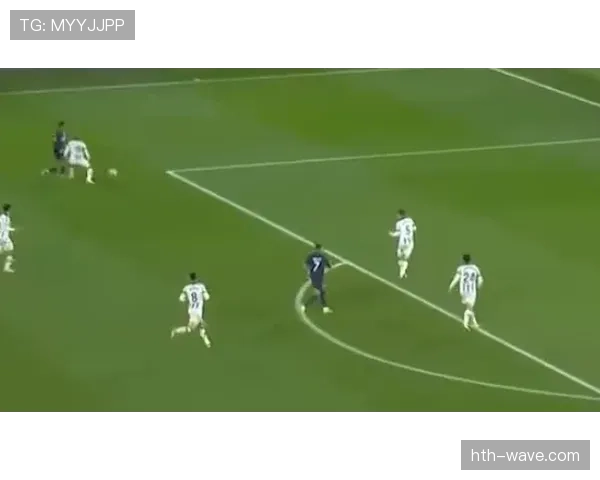 巴黎圣日耳曼天赋不缺，但结构失衡已对场面控制形成制约